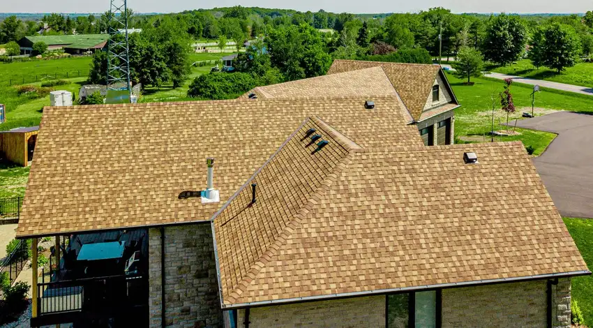 Shingles project by Reid’s Roofing