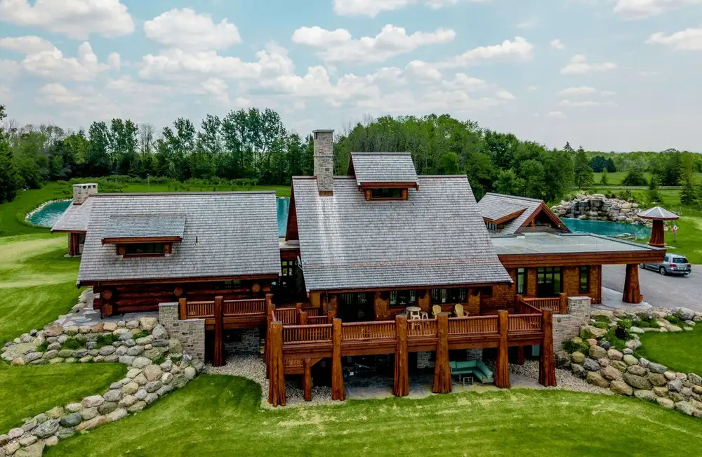 Cedar project by Reid’s Roofing