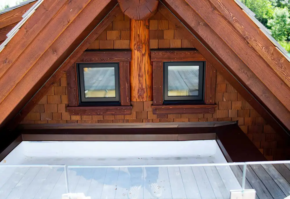 Cedar project by Reid’s Roofing